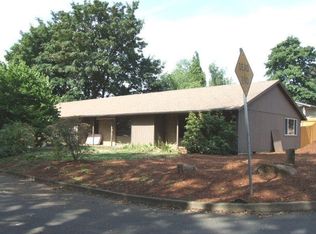 441 Ridgecrest Dr, Oregon City, OR 97045