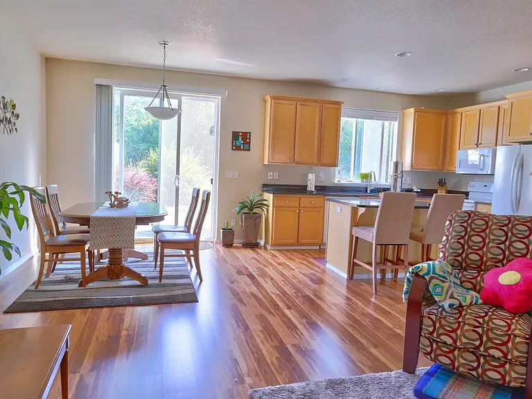 3003 NW Morning Glory Dr — Photo 17