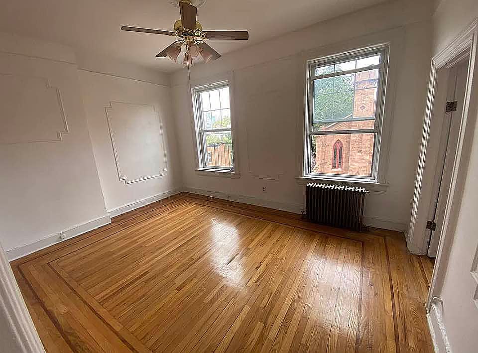 1st image of 222 Degraw St APT 4