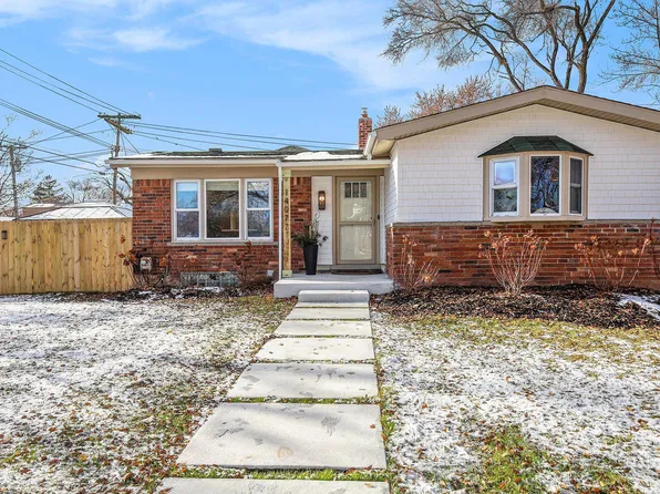 1407 N Stephen Ave, Clawson, MI 48017