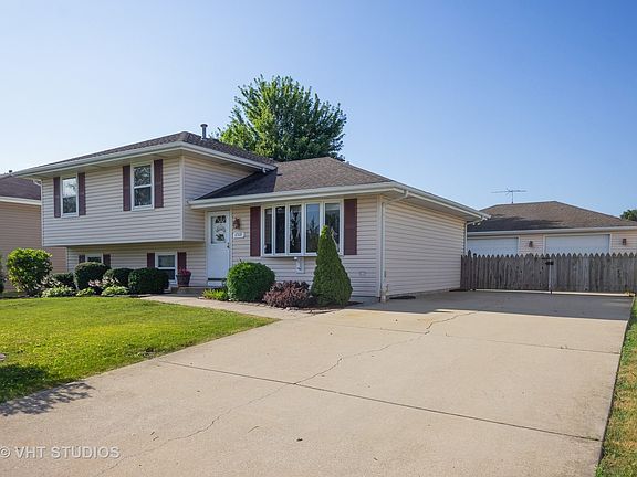 2nd image of 6508 Benich Ln