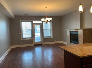 3527 S King Dr APT 1N, Chicago, IL 60653
