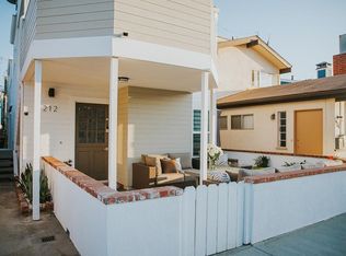 212 29th St APT A, Newport Beach, CA 92663