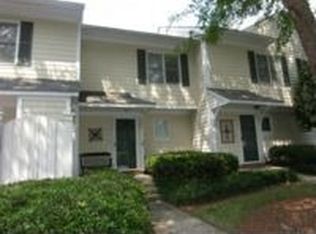 1474 Barton Place Dr, Raleigh, NC 27608