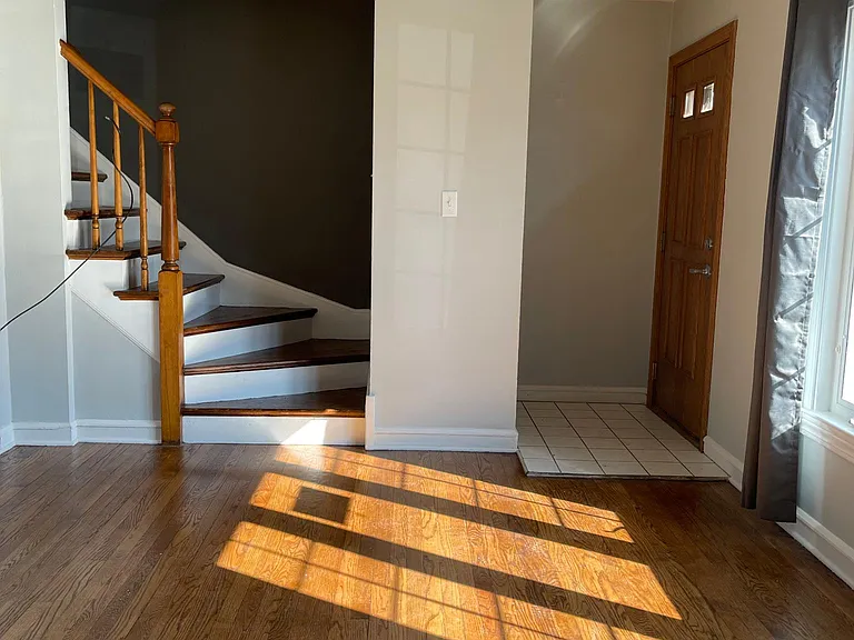 5202 W 63rd Pl — Photo 4