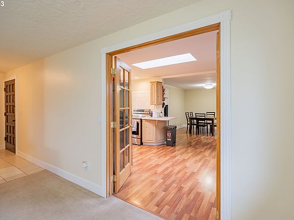 4th image of 10020 NE 87th Ave