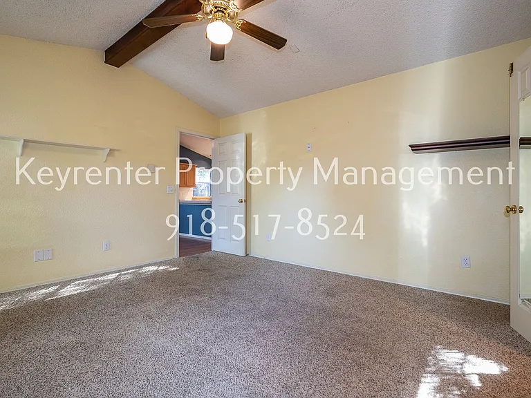 9638 S 90th East Ave — Photo 25