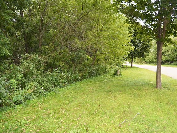 3rd image of LOT 64 N Westmor St Lot 64