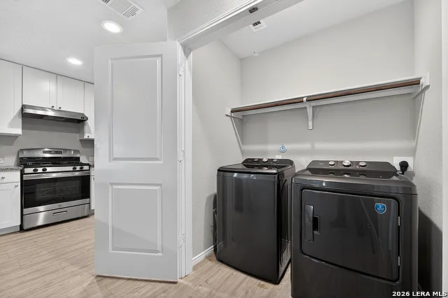 6427 Kemper Pl — Photo 7
