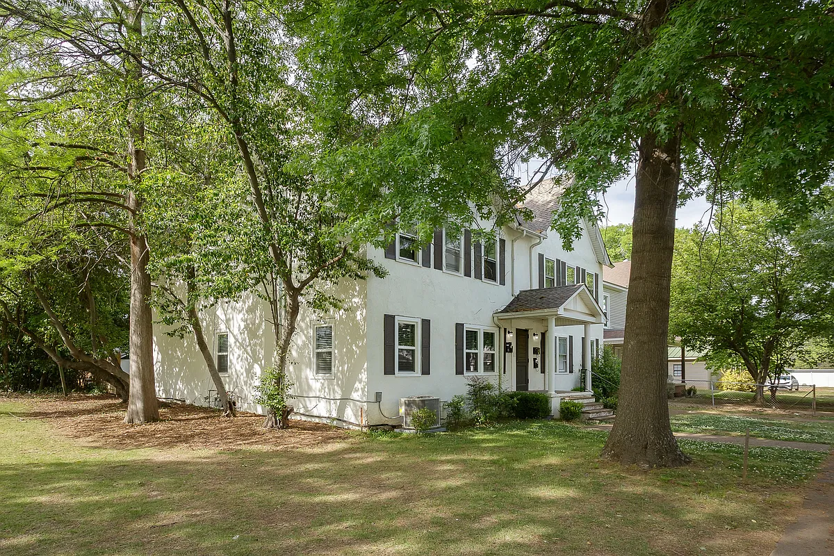 Building Photo - 511 E Tuscaloosa St #2
