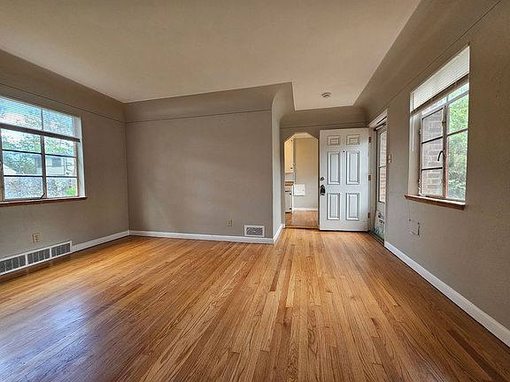 4th image of 3431 W 39th Ave
