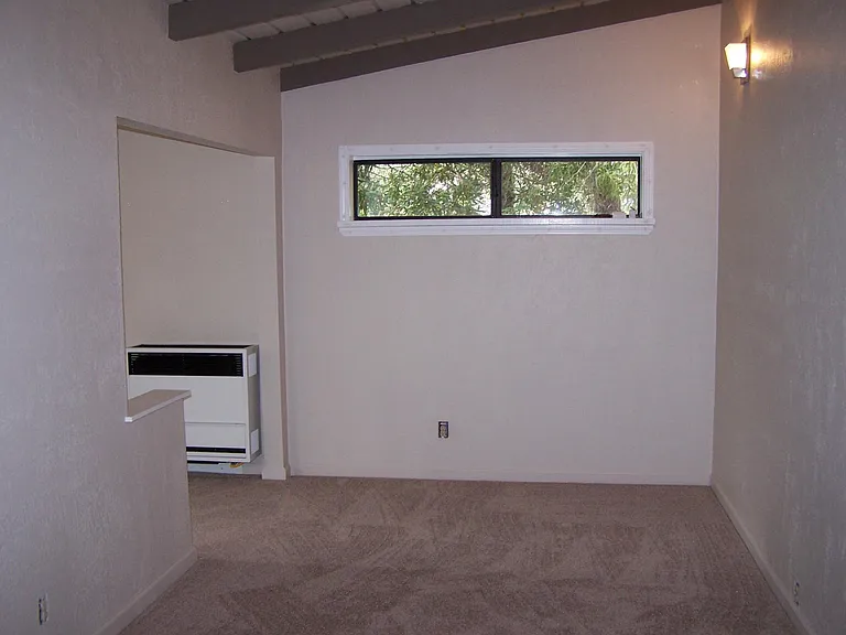707 Crocker Ave — Photo 13