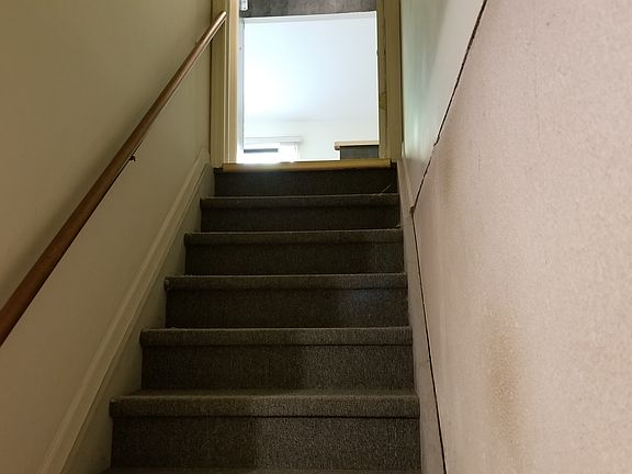 4th image of 38652 Harrison Creek Ct