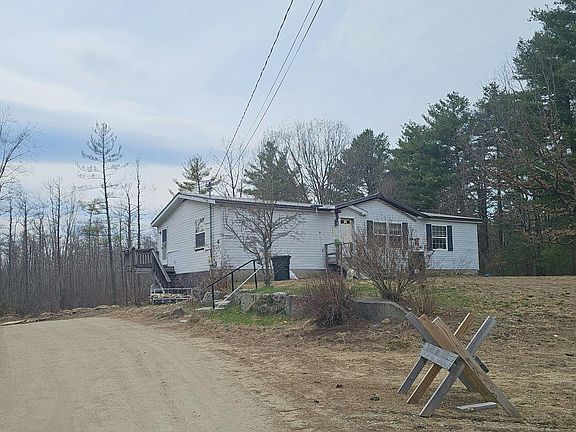3rd image of 318 S Merrimack Rd #320