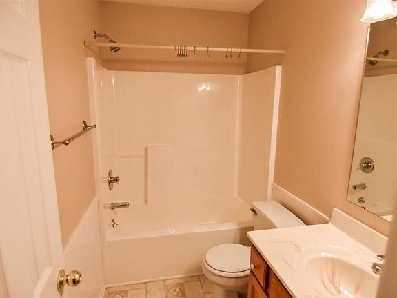 2nd image of 4710 Capehart St