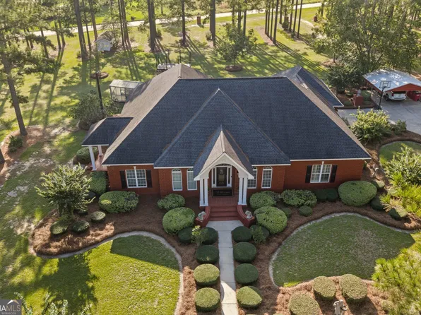 314 Sam Miles Rd, Baxley, GA 31513