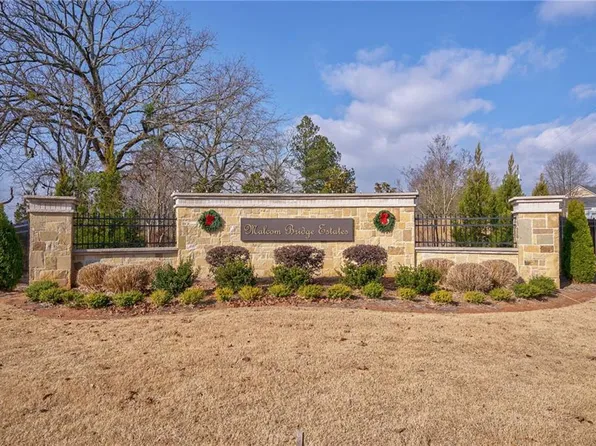 2528 Malcom Estates Dr #11, Bogart, GA 30622