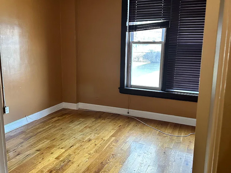 22 Walnut St #3A — Photo 18