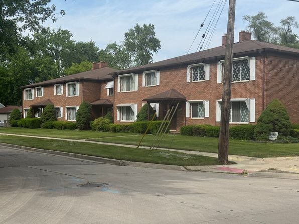 23030 Hawthorne St APT 100-A
