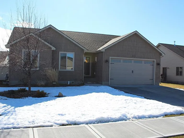 5172 Ryanne Way — Photo 2