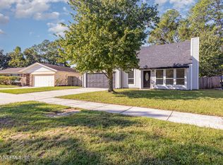 11562 W Ride Dr, Jacksonville, FL 32223