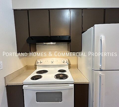 5th image of 3320 SE 134th Ave APT 20
