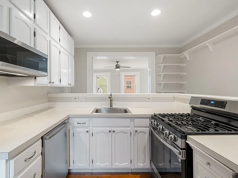 251 Bunker Hill St #2 — Photo 3