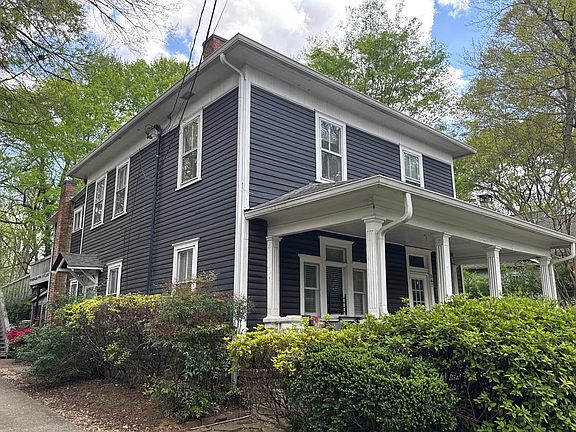 3rd image of 367 Oakdale Rd NE