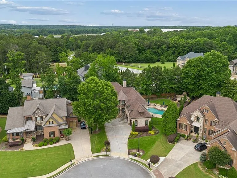 2660 Springbluff Ct — Photo 30