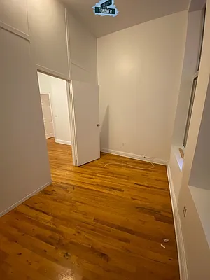 Rented by Fifth & Forever LLC | media 41