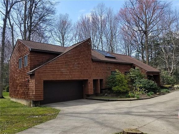 2nd image of 5702 Langmore Ln