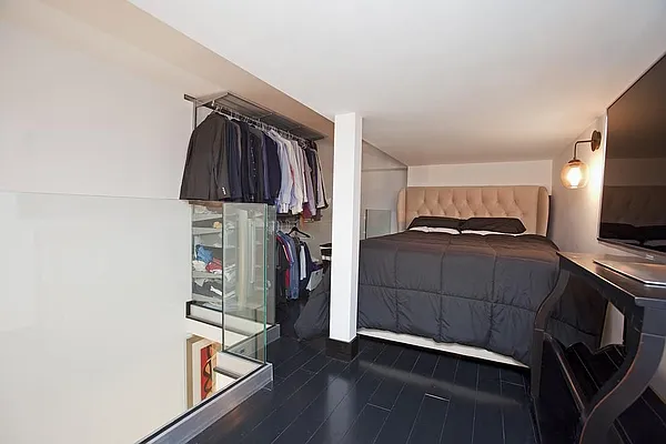 Rented by Keller Williams NYC | media 33