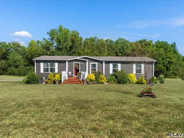 925 Doswell Rd, Blackstone, VA 23824