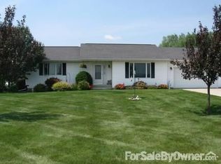 907 248th St, Osceola, WI 54020