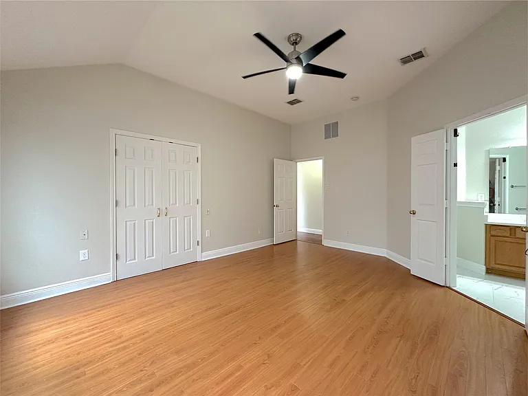1579 Poets Way — Photo 7