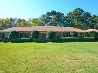 15 Plantation Ave, Carrollton, GA 30117