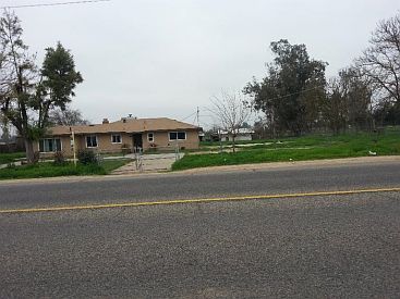 2nd image of 1261 N Brawley Ave