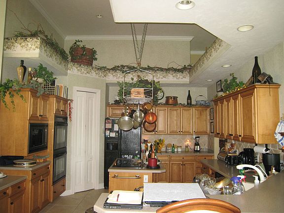 4th image of 9845 Rocky Bank Dr