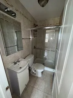 8802 Rockaway Beach Blvd — Photo 3
