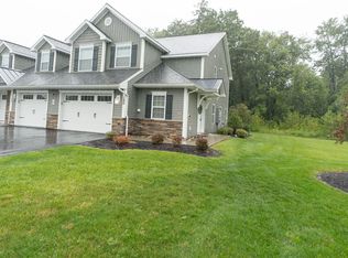 180 Paddock Cir, Schenectady, NY 12306