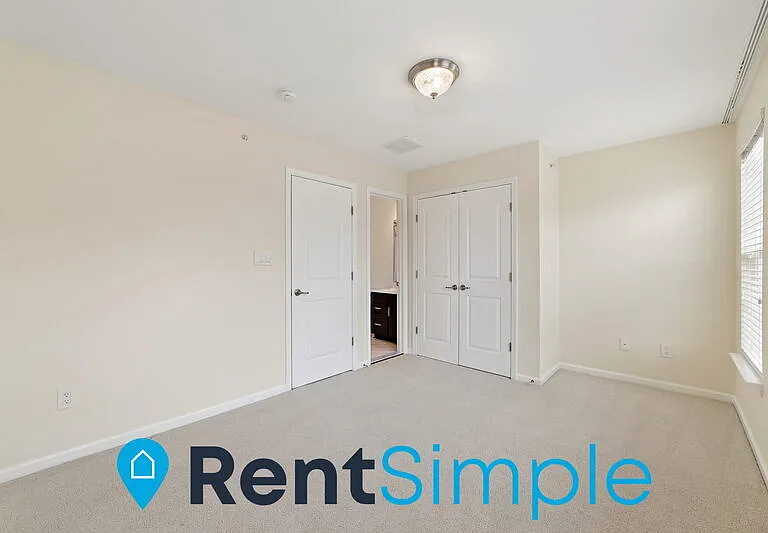 15375 Rosemont Manor Dr — Photo 21