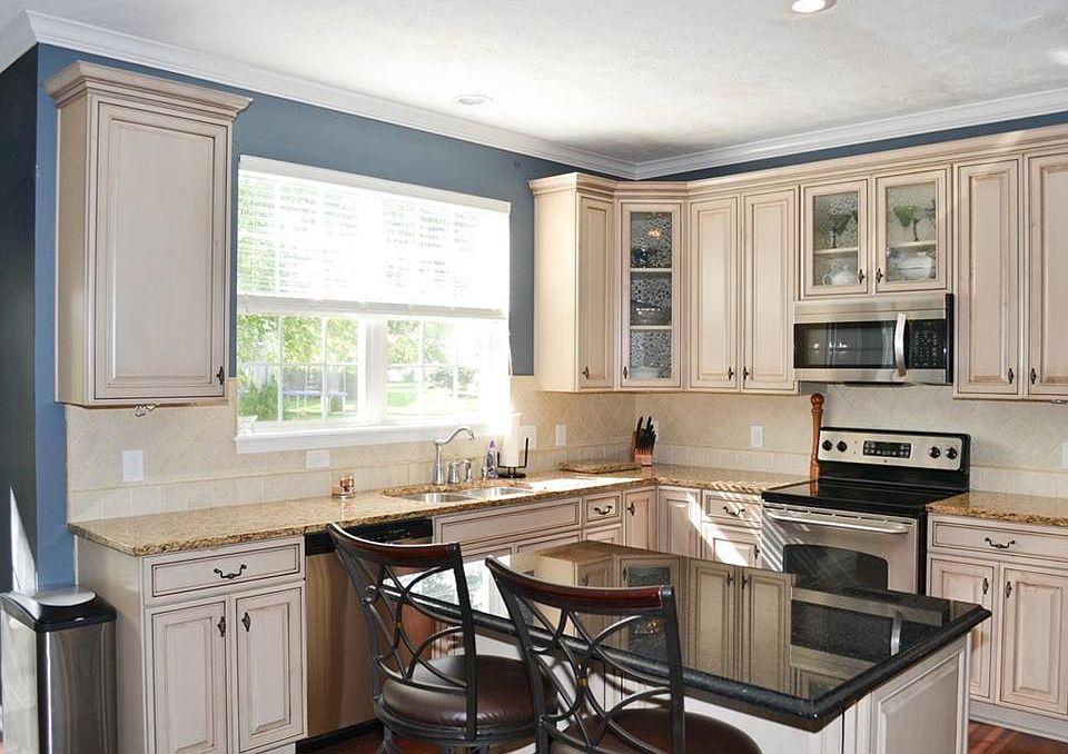 10911 Jessie Cir, Indianapolis, IN 46236 | Zillow