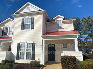 4331 Eaves Ln, Charlotte, NC 28215