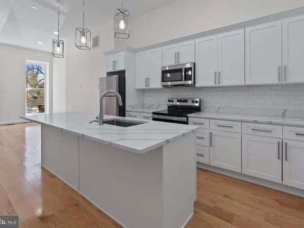 505 N Carrollton Ave, Baltimore, MD 21223
