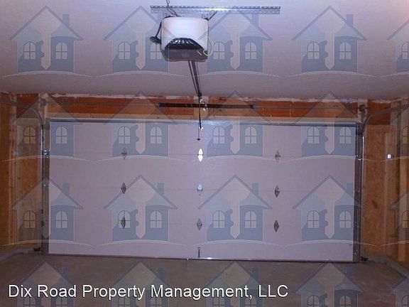 2nd image of 121 Whisman Dr