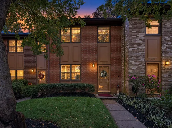 11307 Headlands Ct, Reston, VA 20191