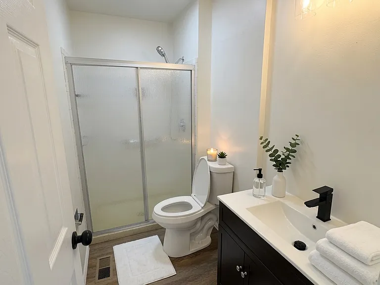 11755 Old Halls Ferry Rd — Photo 10