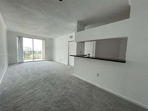 2nd image of 17150 N Bay Rd APT 2911