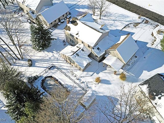 4th image of 128 Beechwood Dr