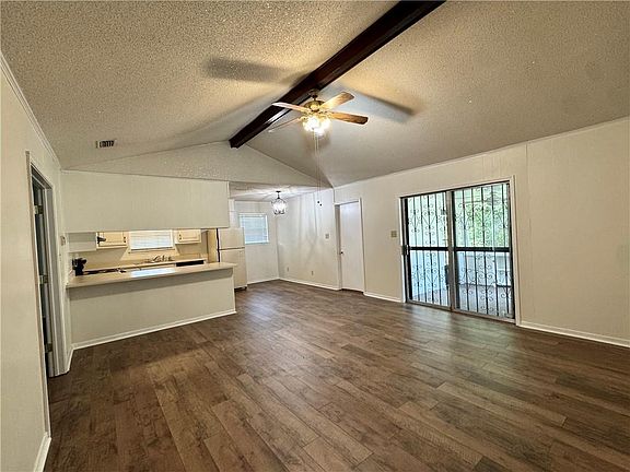 2nd image of 4933 Pineridge Dr N